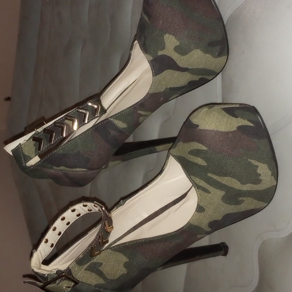Stiletto heels